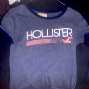 Hollister shirt M fits like a S tho .